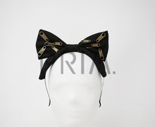 Load image into Gallery viewer, ZIPPER PULL BOW HEADBAND