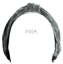 Load image into Gallery viewer, RIBBED VELOUR CENTER PINCH HEADBAND