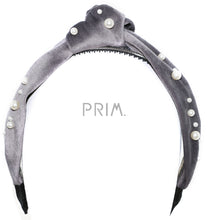 Load image into Gallery viewer, VELVET KNOT PEARLS HEADBAND