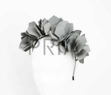 Load image into Gallery viewer, SCUBA PETALS HEADBAND