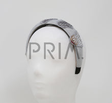 Load image into Gallery viewer, TWO WAY SEQUIN HEART PADDED HEADBAND