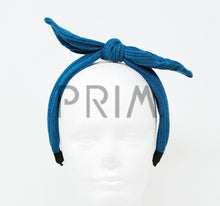 Load image into Gallery viewer, SWEATER BOW HEADBAND