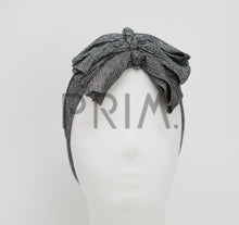 Load image into Gallery viewer, METALLIC RIBBED BOW BABY HEADBAND