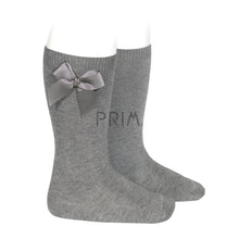 Load image into Gallery viewer, KNEE SOCK WITH GROSGRAIN BOW