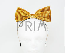 Load image into Gallery viewer, VELVET RIBBED BOW HEADBAND