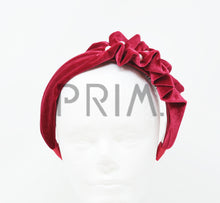 Load image into Gallery viewer, RUFFLED PEARL VELVET HEADBAND