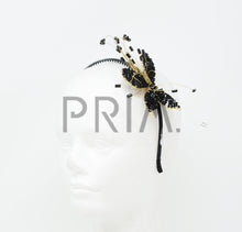 Load image into Gallery viewer, BEADED BUTTERFLY HEADBAND