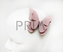 Load image into Gallery viewer, CANVAS BUTTERFLY CLIP