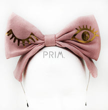 Load image into Gallery viewer, RIBBED BOW HEADBAND WITH FOIL WINK