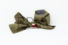 Load image into Gallery viewer, POCKETS CLIP