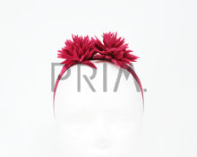 Load image into Gallery viewer, FELT POMPOM BABY HEADBAND