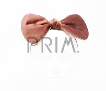 Load image into Gallery viewer, VELVET WITH METALLIC TRIM BOW BABY HEADBAND