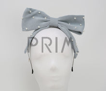 Load image into Gallery viewer, POP UP BOW WITH SCATTERED PEARLS HEADBAND