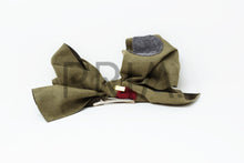 Load image into Gallery viewer, POCKETS CLIP