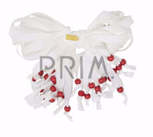 Load image into Gallery viewer, HEIRLOOMS STRINGY BOW PEARLS CLIP