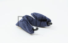 Load image into Gallery viewer, VELVET PETAL BANANA CLIP