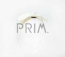 Load image into Gallery viewer, FLAT VELVET BOW BABY HEADBAND
