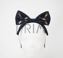 Load image into Gallery viewer, ZIPPER PULL BOW HEADBAND