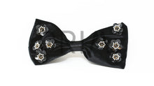 Load image into Gallery viewer, VELOUR BOW WITH METALLIC FLOWERS CLIP