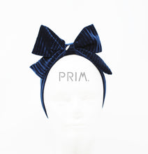 Load image into Gallery viewer, VELVET RIBBED BOW BABY HEADBAND