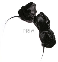 Load image into Gallery viewer, TRIPLE ROSE GARDEN WRAP VELVET