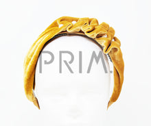 Load image into Gallery viewer, RUFFLED PEARL VELVET HEADBAND