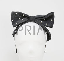 Load image into Gallery viewer, POP UP BOW WITH SCATTERED PEARLS HEADBAND