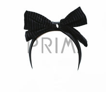 Load image into Gallery viewer, VELVET RIBBED BOW BABY HEADBAND
