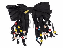 Load image into Gallery viewer, HEIRLOOMS STRINGY BOW PEARLS CLIP