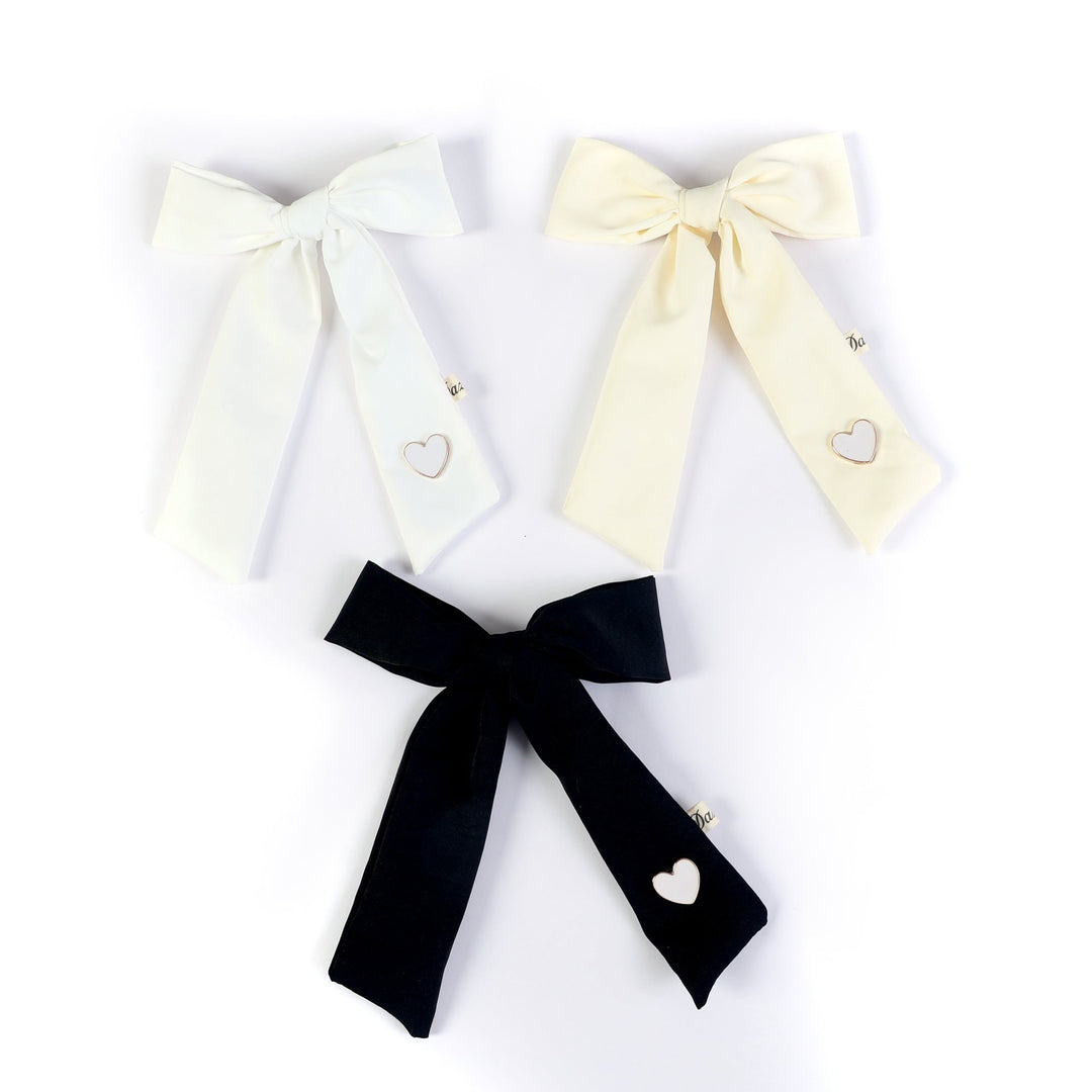clip charm bow