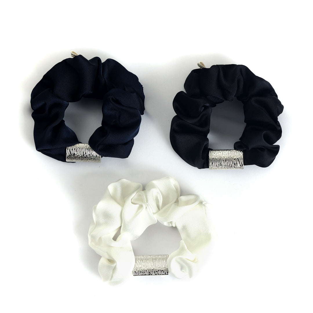 pony scrunchie satin with silver charm