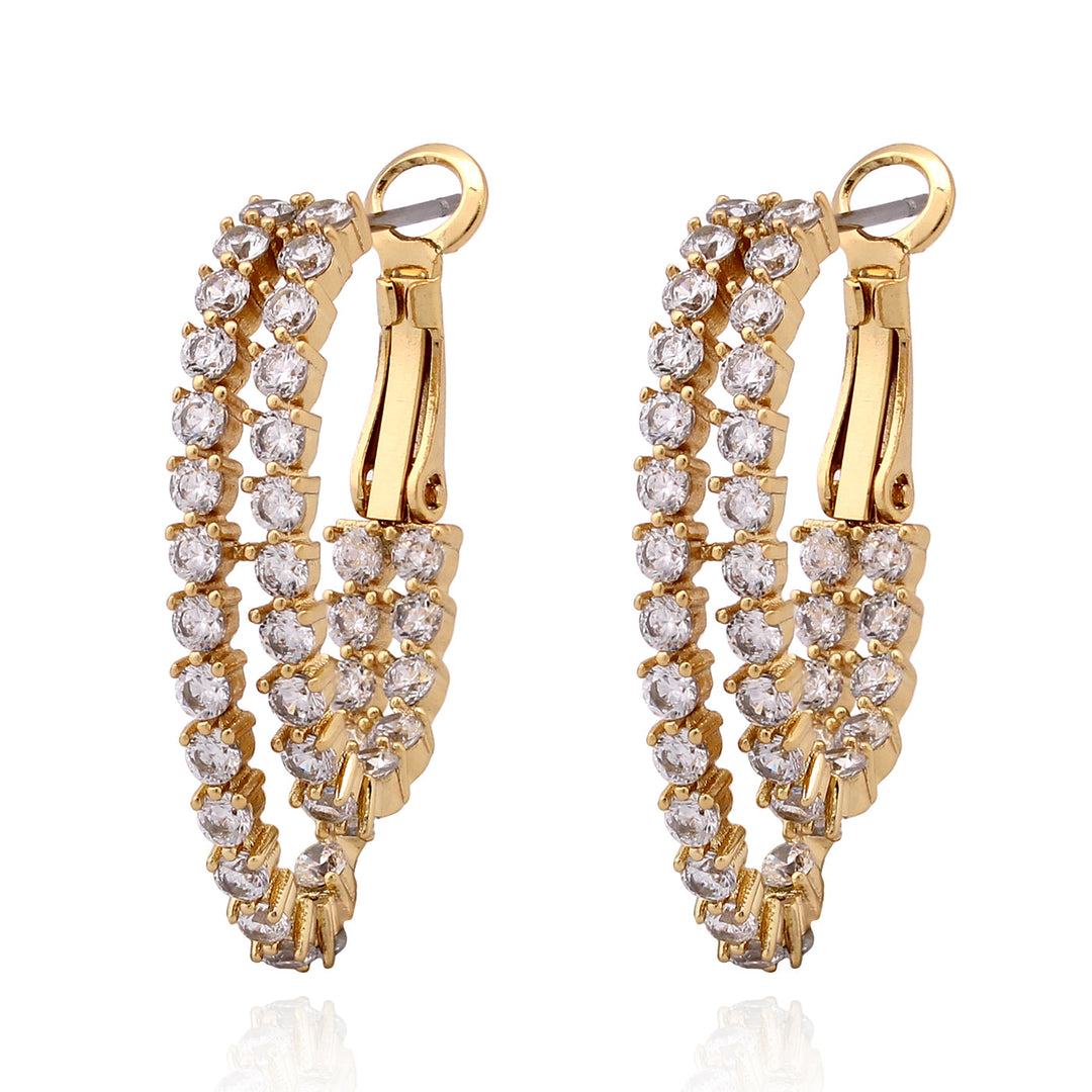 earring huggie double three prong