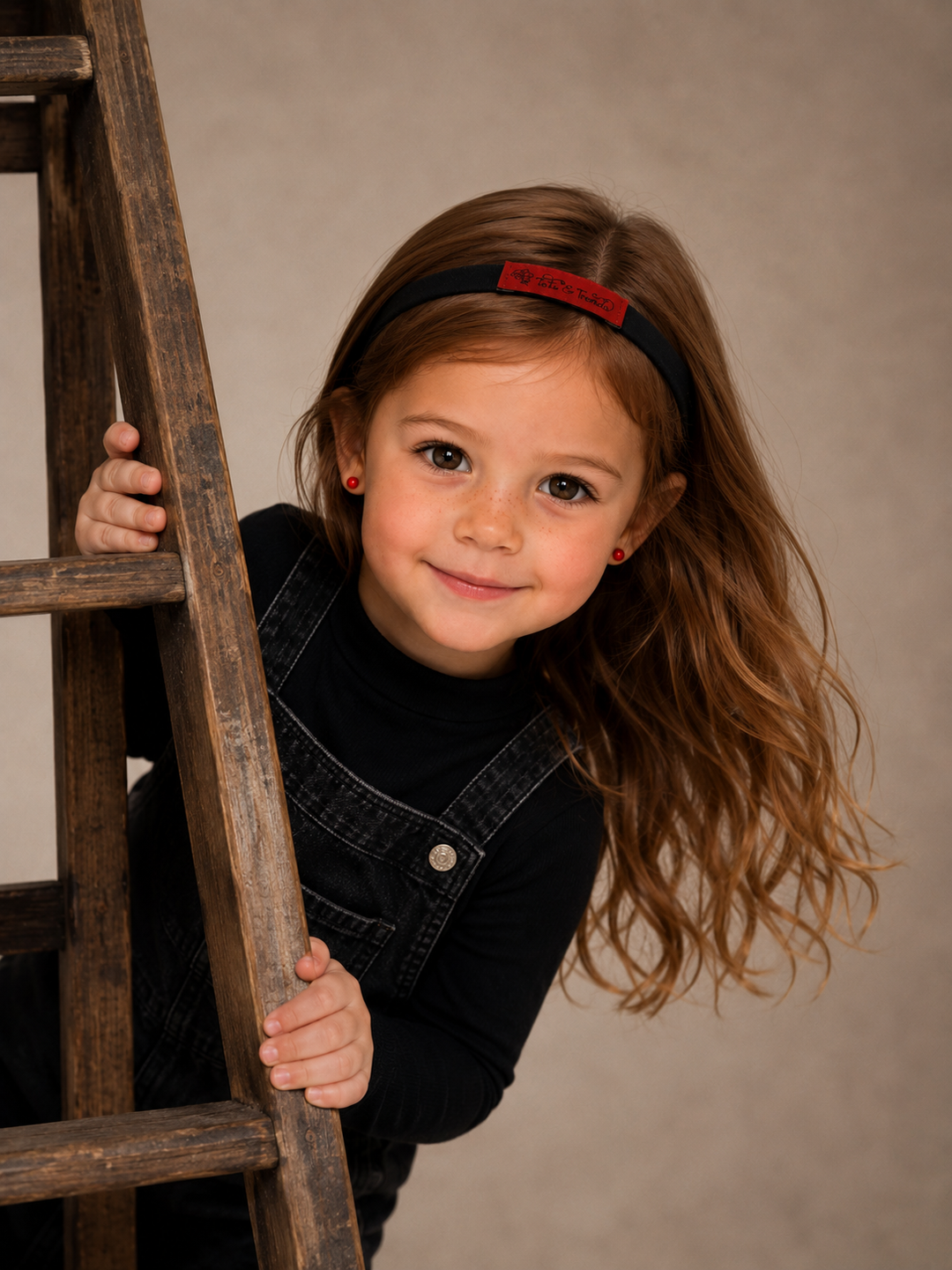 headband tag