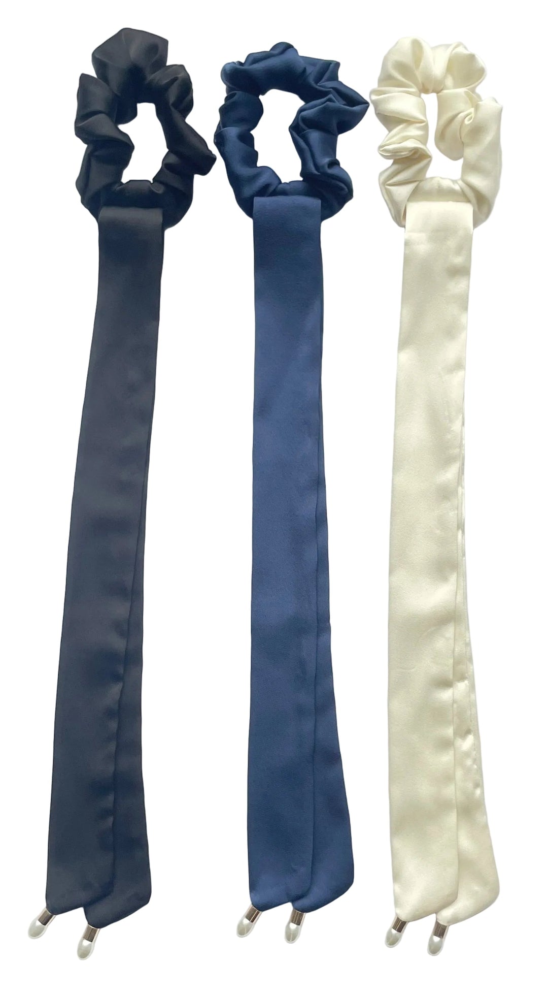 pony scrunchie velvet pearls bow