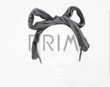 Load image into Gallery viewer, PARTY BOW VELOUR HEADBAND
