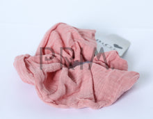 Load image into Gallery viewer, MUSLIN SCRUNCHY
