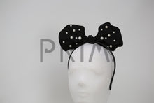 Load image into Gallery viewer, SCATTERED PEARLS BOW HEADBAND
