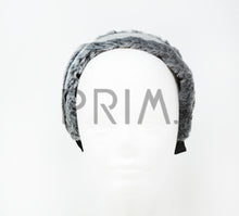 Load image into Gallery viewer, METALLIC FUR COVERED HEADBAND
