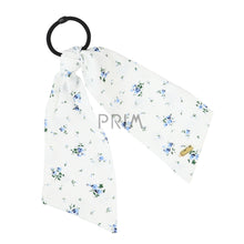 Load image into Gallery viewer, HEIRLOOMS FLORAL PONY HOLDER
