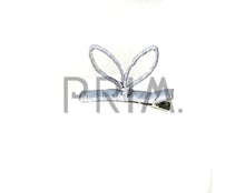 Load image into Gallery viewer, METAL WRAPPED BUTTERFLY CLIP
