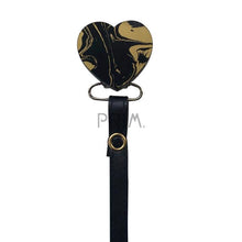 Load image into Gallery viewer, MARBLE GOLD HEART CLIP
