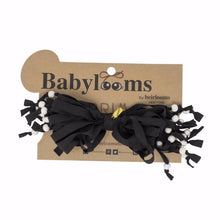 Load image into Gallery viewer, HEIRLOOMS STRINGY BOW PEARLS BABY BANDS
