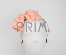 Load image into Gallery viewer, TULLE WITH SEQUINS BOW HEADBAND

