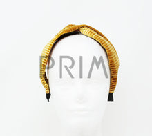 Load image into Gallery viewer, VELVET RIBBED TWIST HEADBAND
