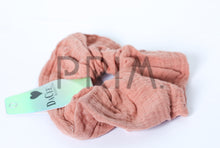 Load image into Gallery viewer, MUSLIN SCRUNCHY
