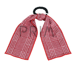 DACEE KNIT CHECKERED PONY WITH TAILS