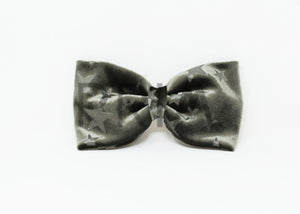 VELVET STAR BOW CLIP