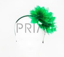 Load image into Gallery viewer, CLEAR VINYL FLOWER HEADBAND
