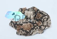 Load image into Gallery viewer, DACEE COTTON SCRUNCHY
