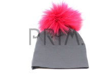 Load image into Gallery viewer, BABY HAT WITH FUR POM POM
